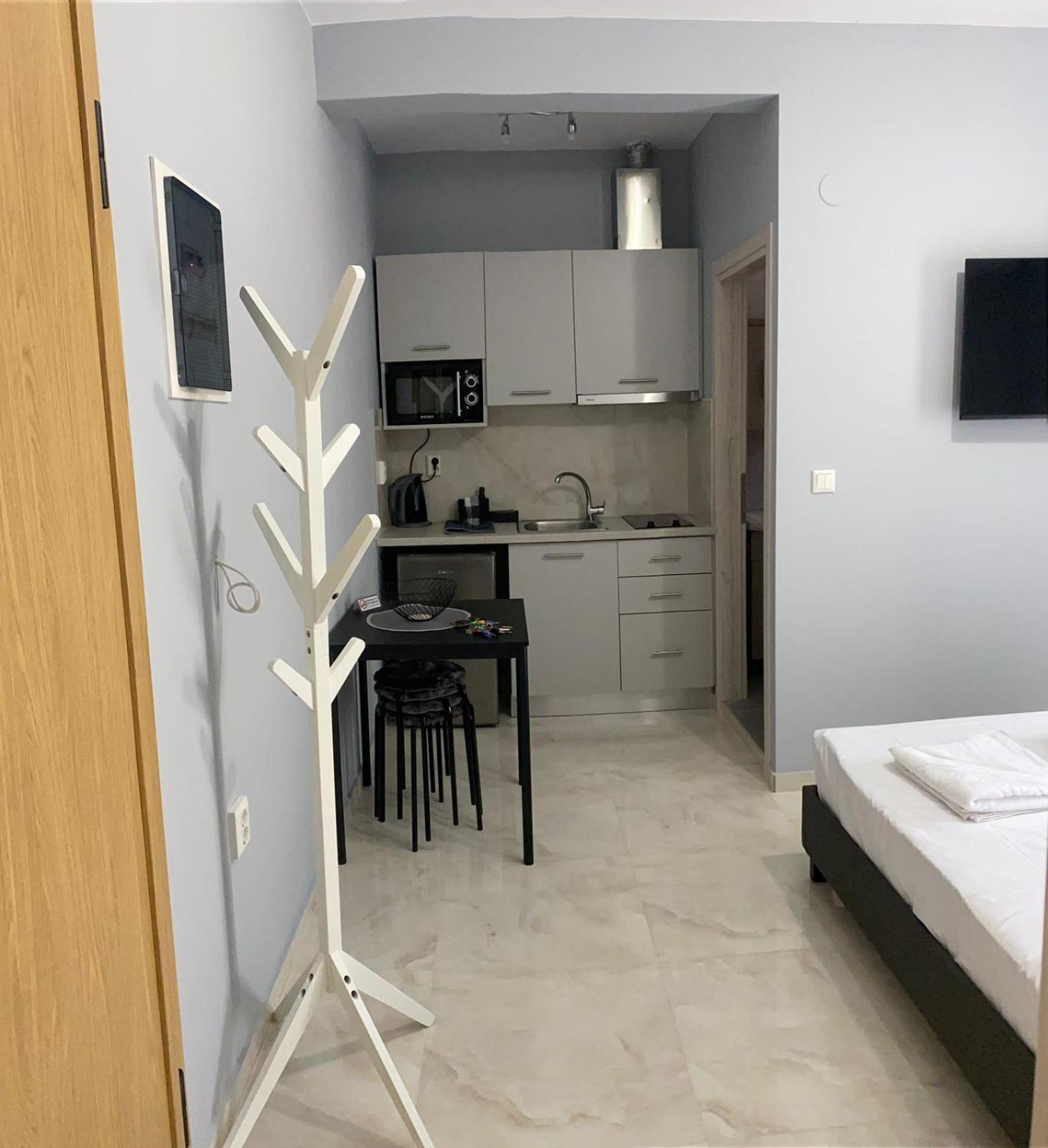 Umbrella Apartment Peraía Екстериор снимка